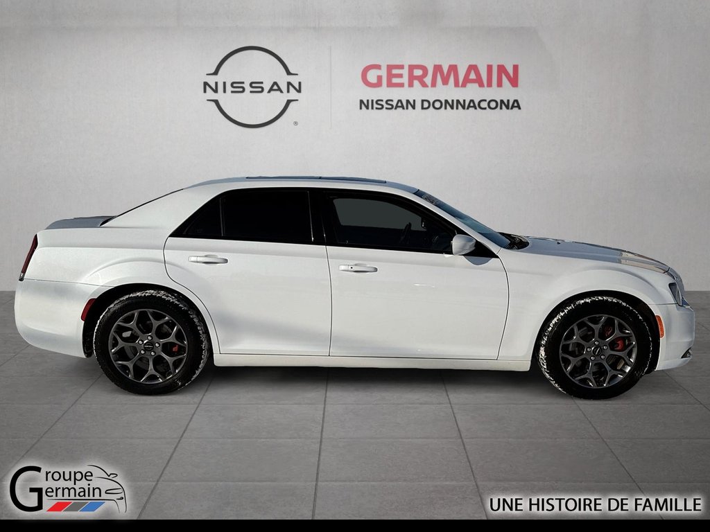2015 Chrysler 300 à Donnacona, Québec - 6 - w1024h768px