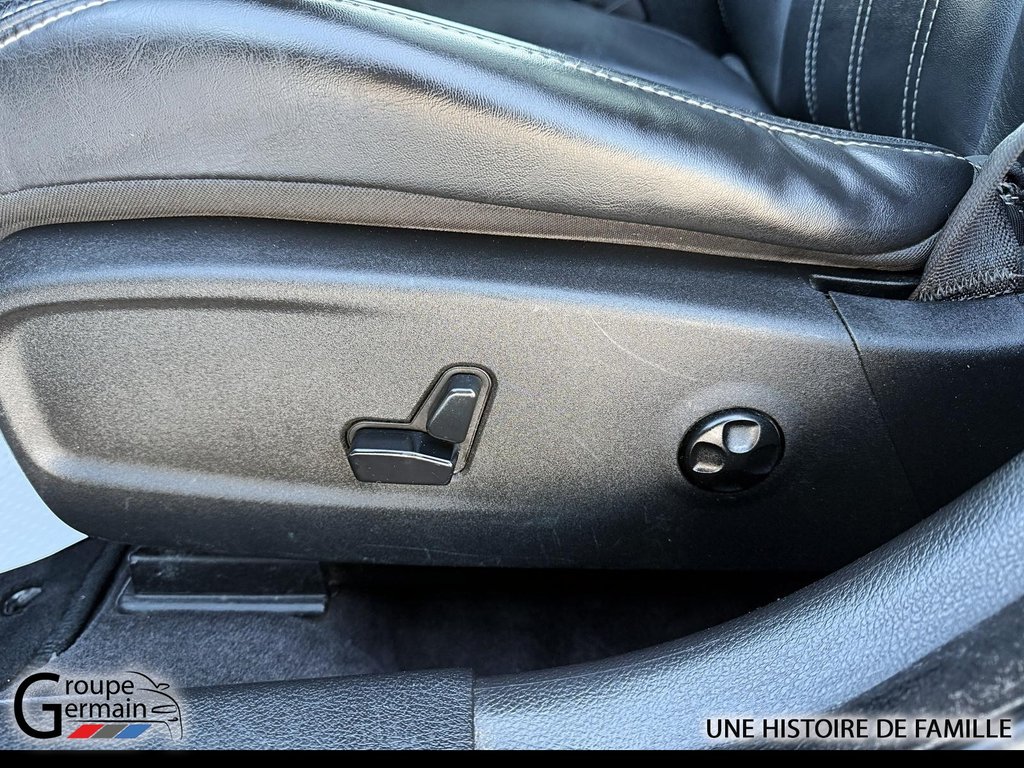 2015 Chrysler 300 à Donnacona, Québec - 12 - w1024h768px