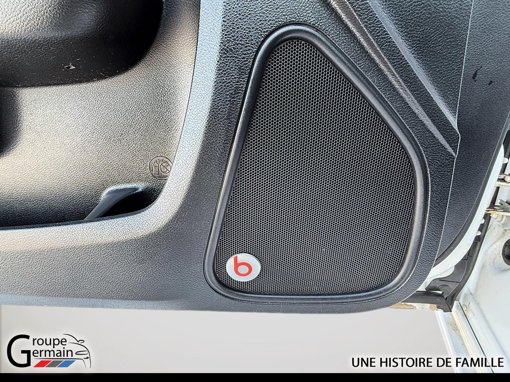 2015 Chrysler 300 à Donnacona, Québec - 21 - w1024h768px