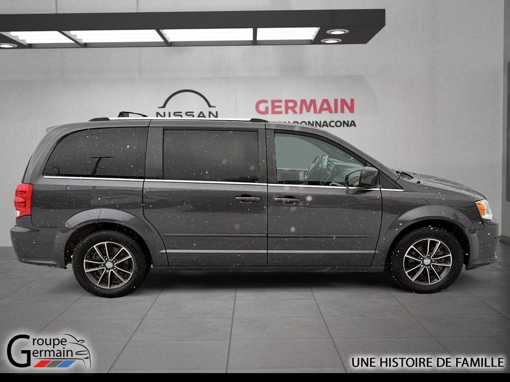2017 Dodge GRAND CARAVAN à Donnacona, Québec - 6 - w1024h768px