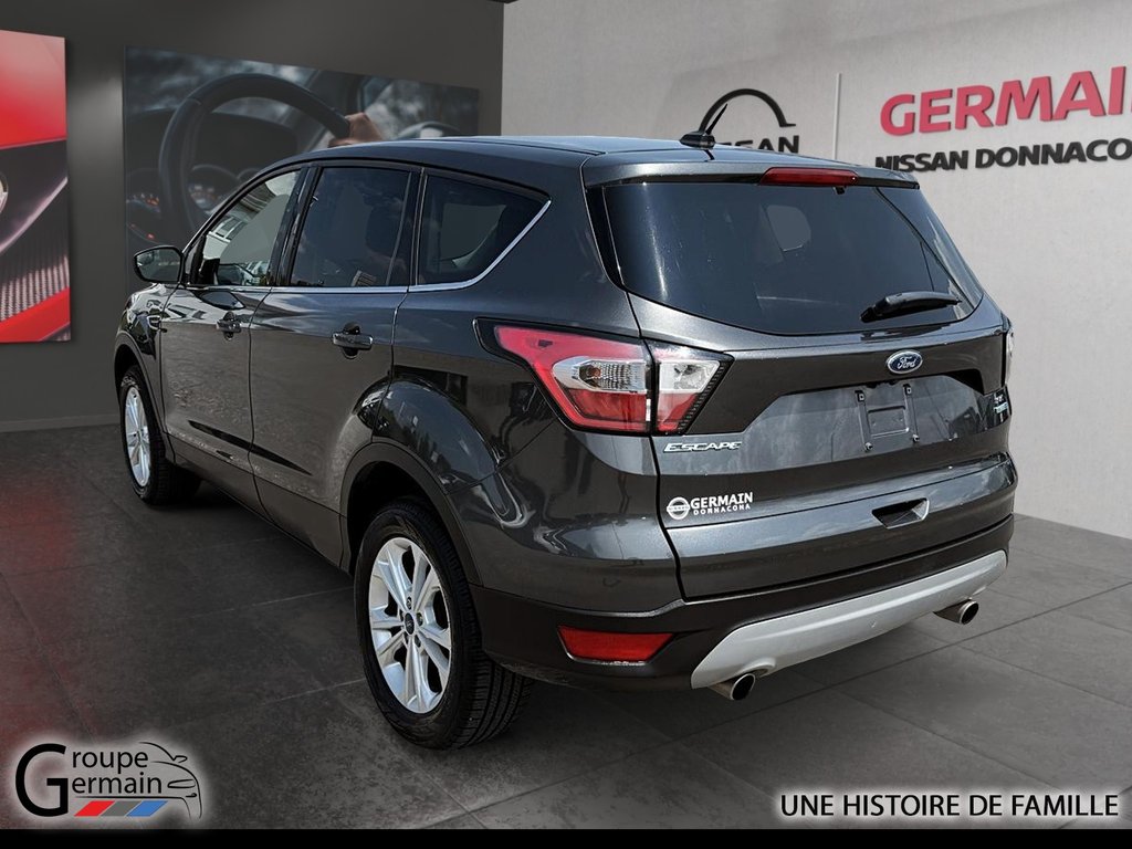 2017 Ford Escape in Donnacona, Quebec - 3 - w1024h768px