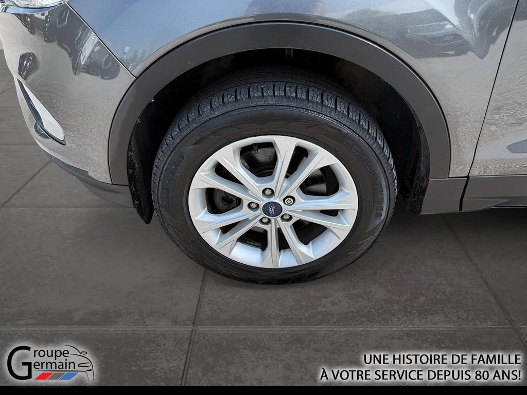 2017 Ford Escape in Donnacona, Quebec - 9 - w1024h768px