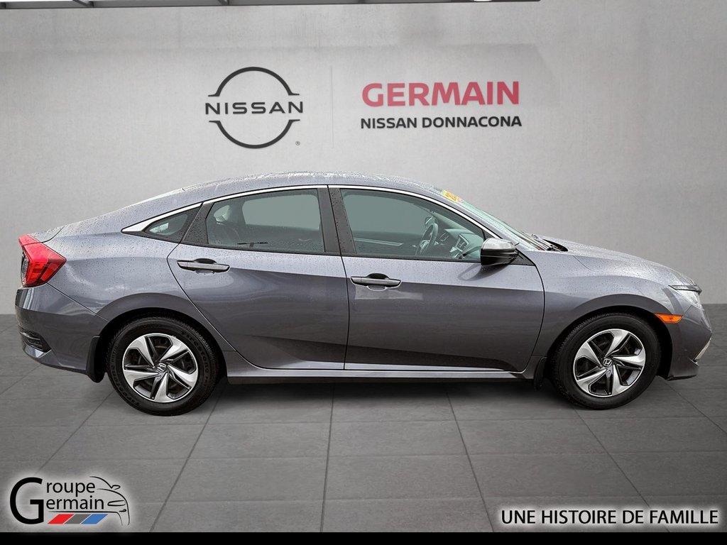 2020 Honda CIVIC in Donnacona, Quebec - 6 - w1024h768px