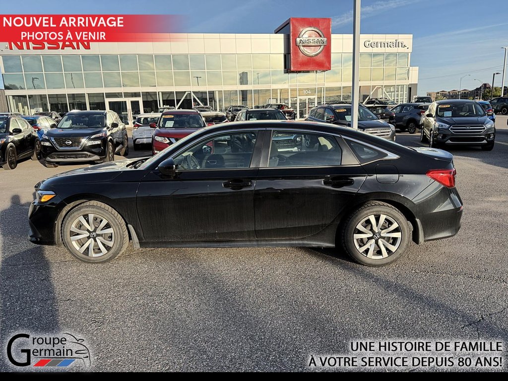 2023 Honda CIVIC in Donnacona, Quebec - 2 - w1024h768px