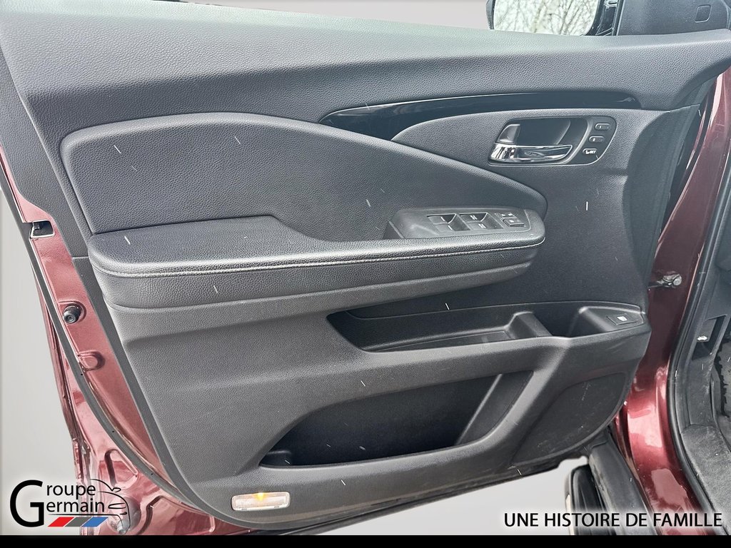 2018 Honda Ridgeline in Donnacona, Quebec - 10 - w1024h768px