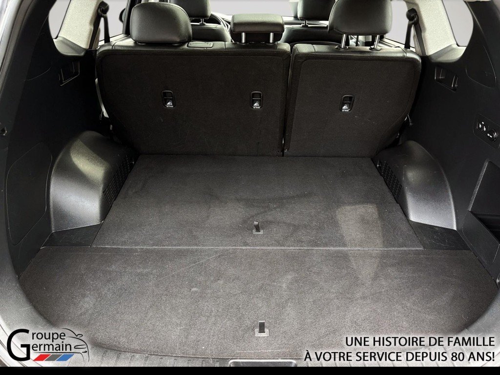 2020 Hyundai Santa Fe in Donnacona, Quebec - 11 - w1024h768px