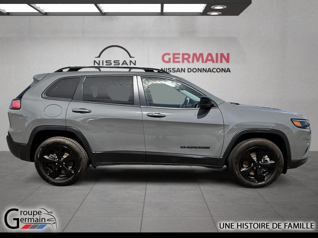 2023 Jeep CHEROKEE in Donnacona, Quebec - 6 - w1024h768px
