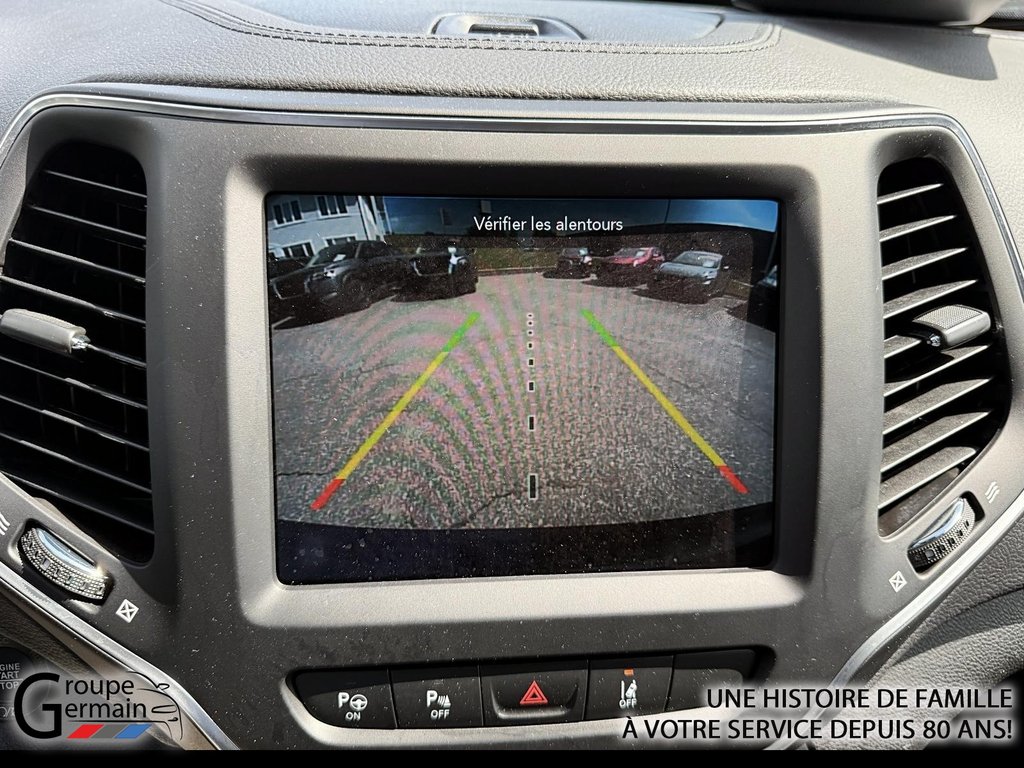 2023 Jeep CHEROKEE in Donnacona, Quebec - 17 - w1024h768px