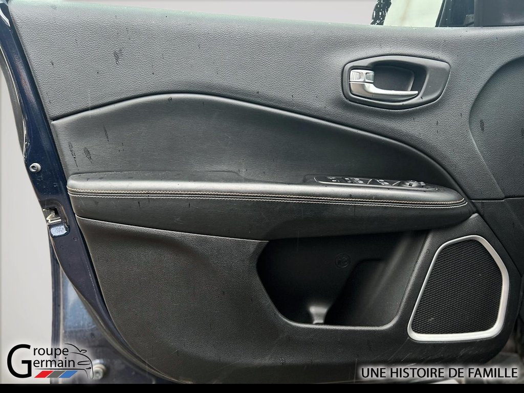 2018 Jeep Compass in Donnacona, Quebec - 11 - w1024h768px
