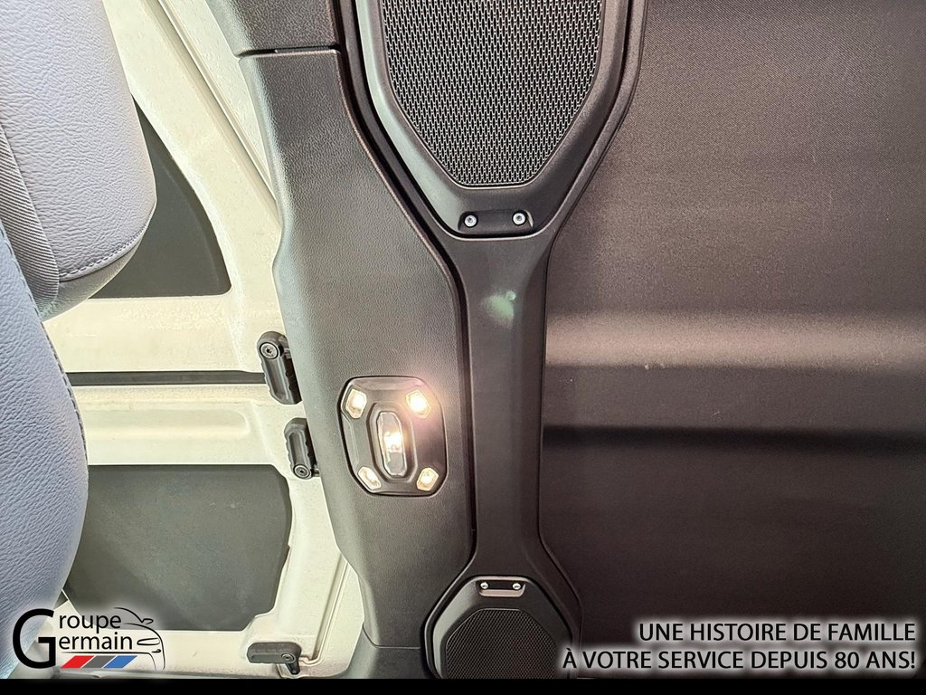 2023 Jeep GLADIATOR à Donnacona, Québec - 28 - w1024h768px