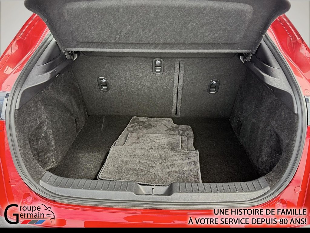 2024 Mazda CX-30 in Donnacona, Quebec - 21 - w1024h768px