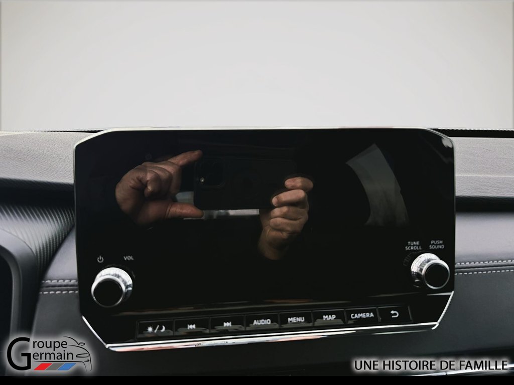 2024 Mitsubishi OUTLANDER à Donnacona, Québec - 18 - w1024h768px