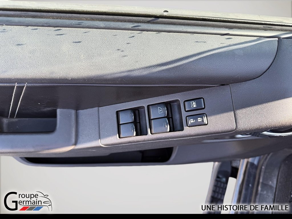 2016 Nissan FRONTIER in Donnacona, Quebec - 10 - w1024h768px