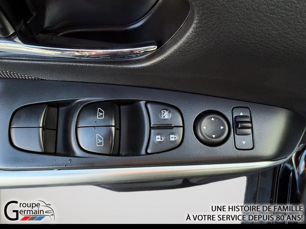 2019 Nissan KICKS in Donnacona, Quebec - 17 - w1024h768px