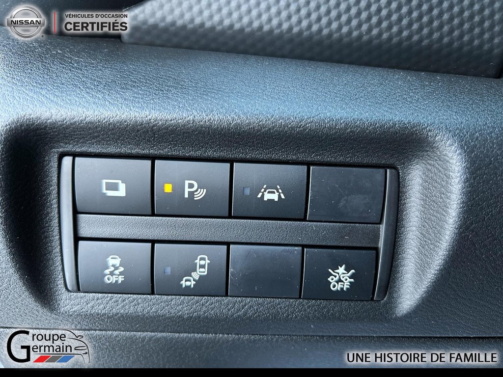 2021 Nissan Kicks in Donnacona, Quebec - 14 - w1024h768px