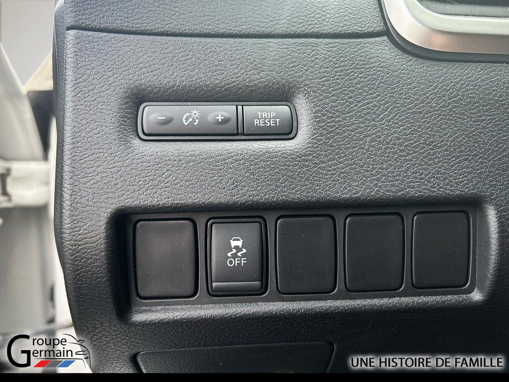 2017 Nissan Murano in Donnacona, Quebec - 14 - w1024h768px
