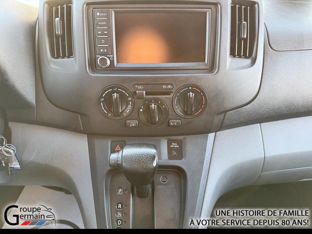 2020 Nissan NV 200 à Donnacona, Québec - 18 - w1024h768px