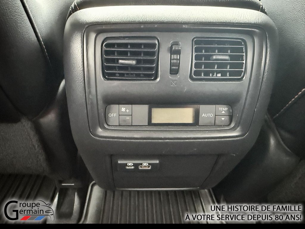 2020 Nissan PATHFINDER in Donnacona, Quebec - 25 - w1024h768px
