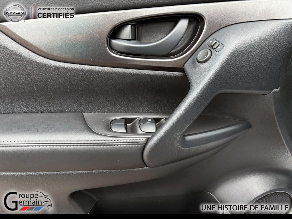 2023 Nissan Qashqai in Donnacona, Quebec - 14 - w1024h768px