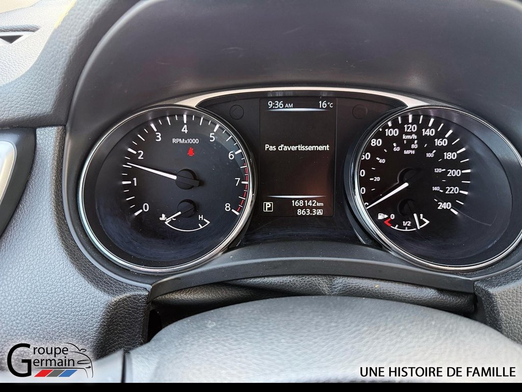 2016 Nissan Rogue in Donnacona, Quebec - 15 - w1024h768px