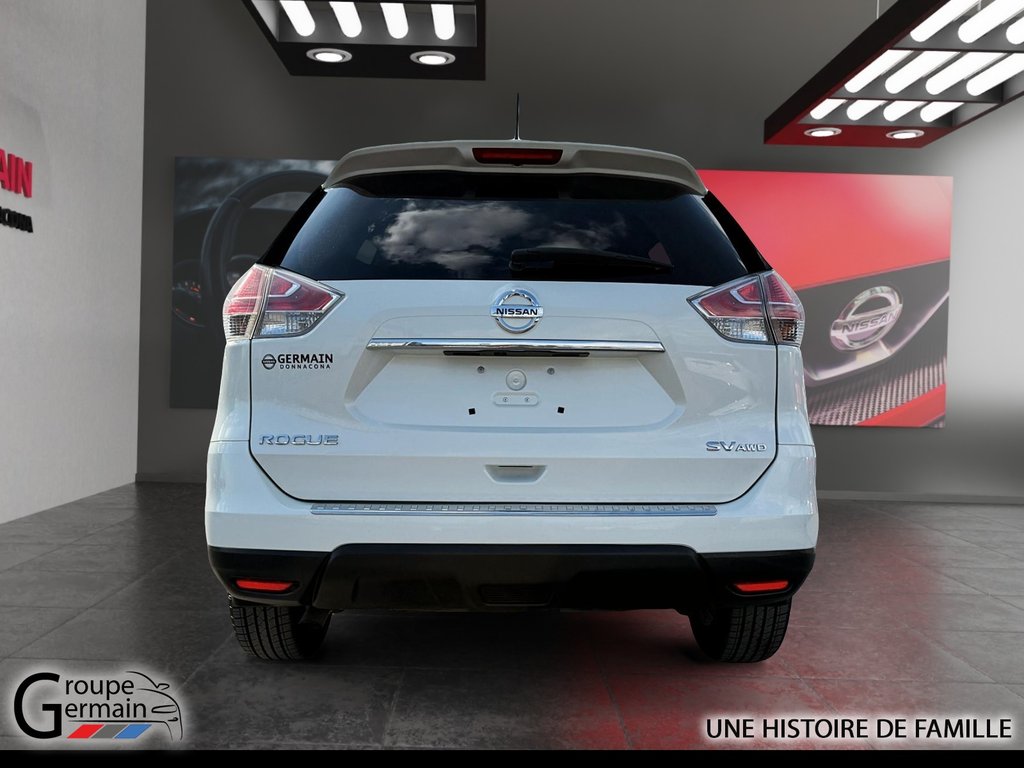 2016 Nissan Rogue in Donnacona, Quebec - 4 - w1024h768px