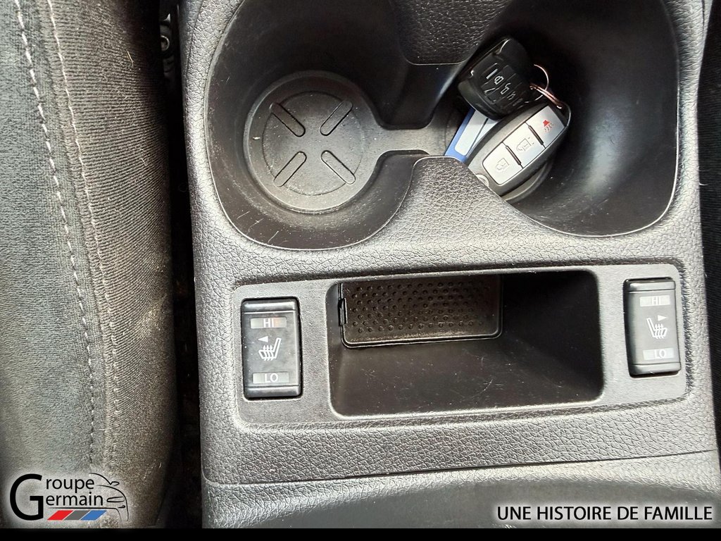 2016 Nissan Rogue in Donnacona, Quebec - 18 - w1024h768px