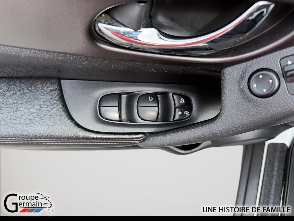 2016 Nissan Rogue à Donnacona, Québec - 10 - w1024h768px