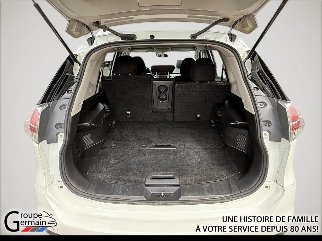 2016 Nissan Rogue in Donnacona, Quebec - 21 - w1024h768px