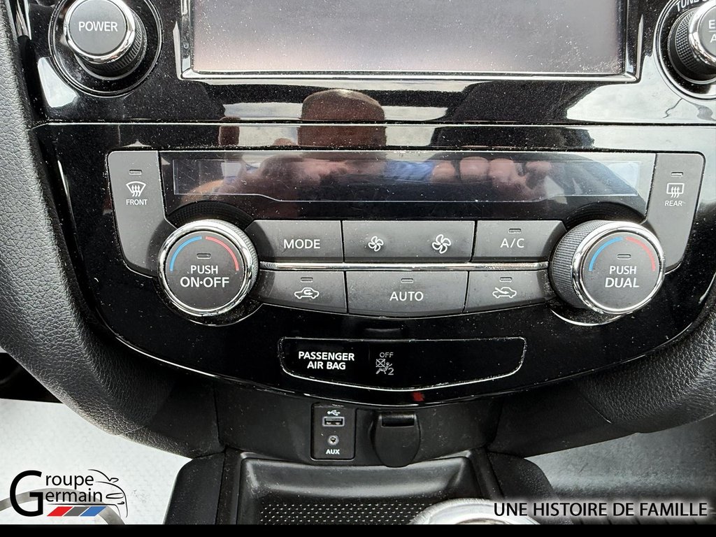 2017 Nissan Rogue in Donnacona, Quebec - 16 - w1024h768px