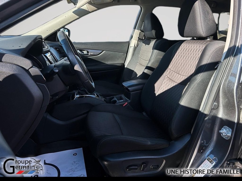 2018 Nissan Rogue in Donnacona, Quebec - 11 - w1024h768px