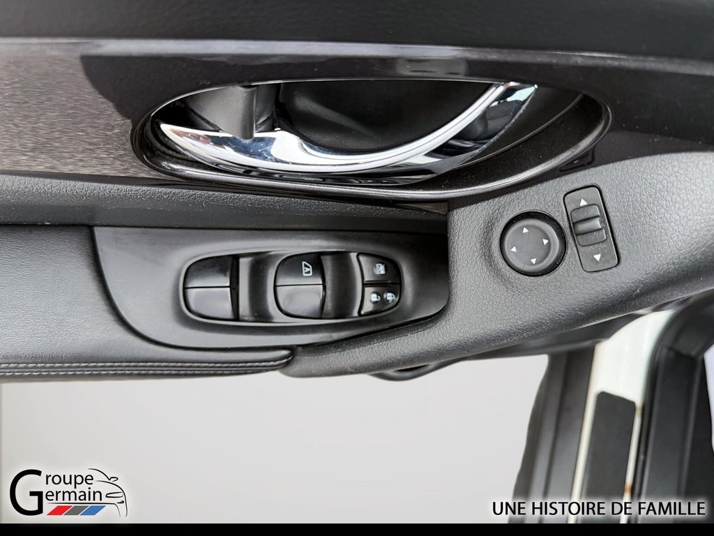 2018 Nissan Rogue in Donnacona, Quebec - 10 - w1024h768px