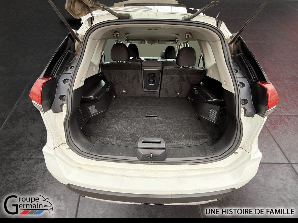2018 Nissan Rogue in Donnacona, Quebec - 23 - w1024h768px