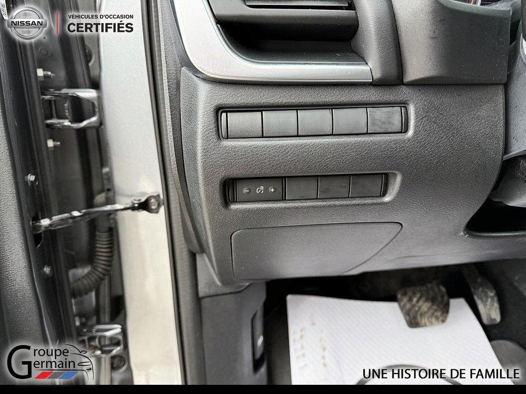 2021 Nissan Rogue in Donnacona, Quebec - 13 - w1024h768px