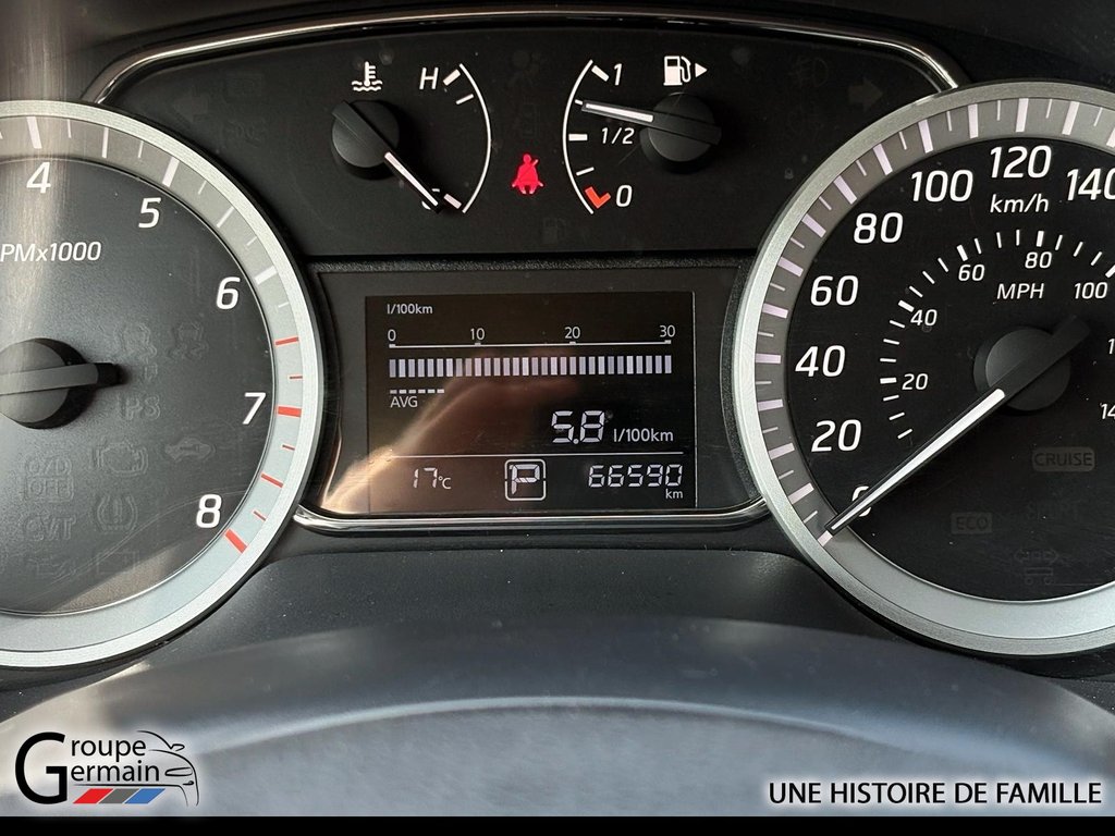 2015 Nissan Sentra in Donnacona, Quebec - 18 - w1024h768px
