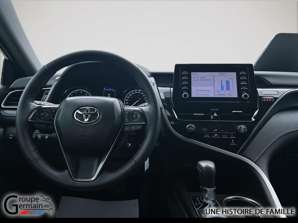 2024 Toyota Camry in Donnacona, Quebec - 23 - w1024h768px