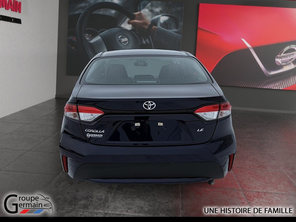2022 Toyota COROLLA in Donnacona, Quebec - 28 - w1024h768px
