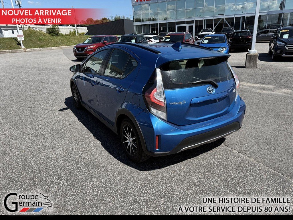 2018 Toyota PRIUS à Donnacona, Québec - 3 - w1024h768px