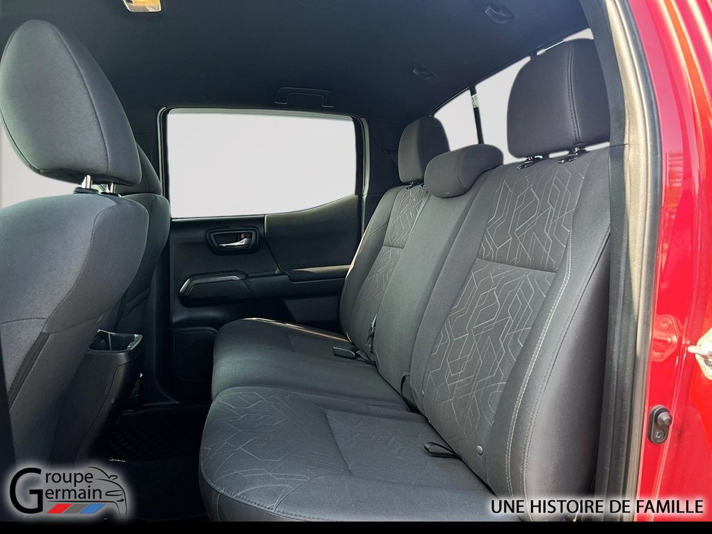 2018 Toyota Tacoma in Donnacona, Quebec - 25 - w1024h768px