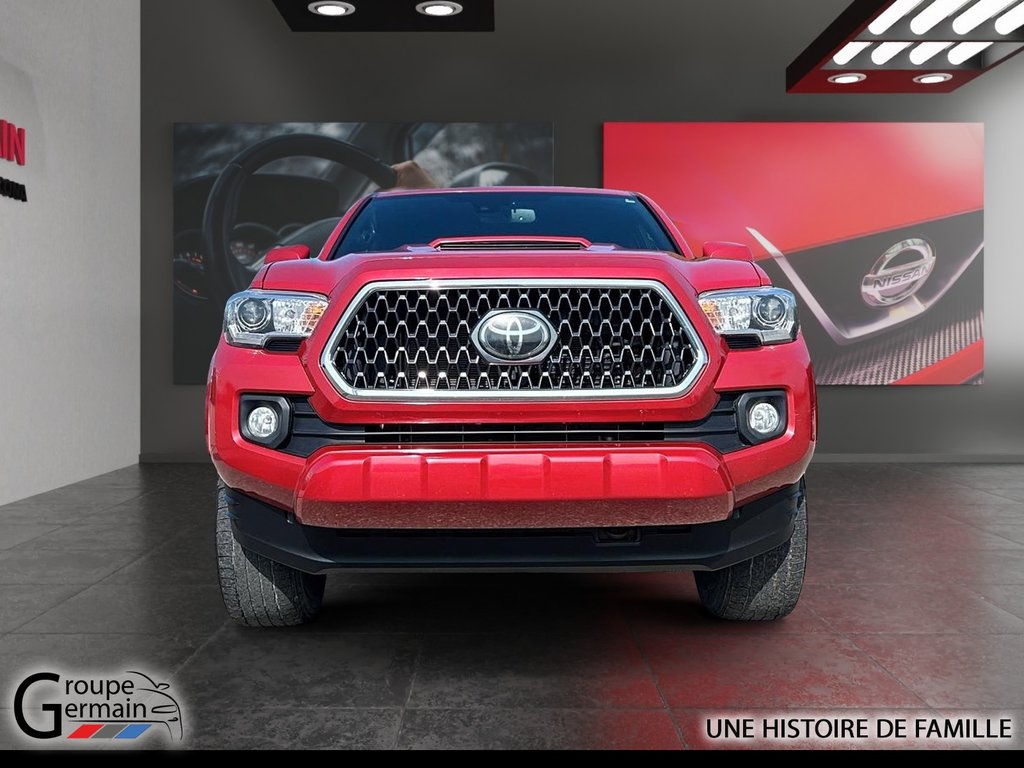 2018 Toyota Tacoma in Donnacona, Quebec - 9 - w1024h768px