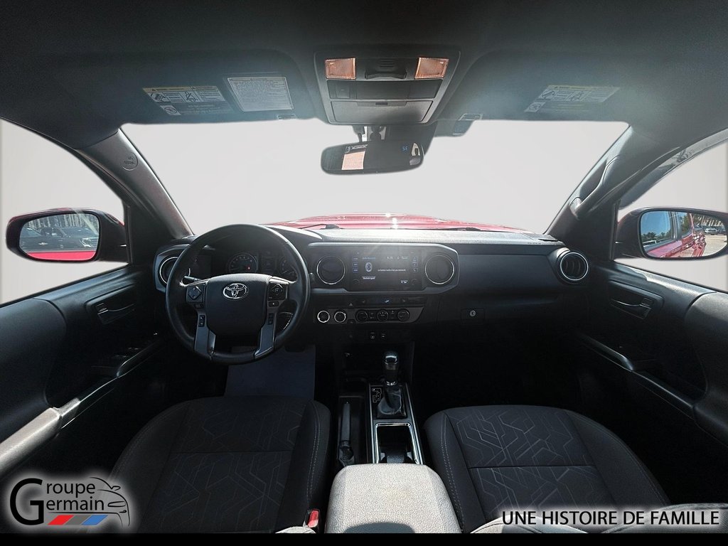 2018 Toyota Tacoma in Donnacona, Quebec - 23 - w1024h768px