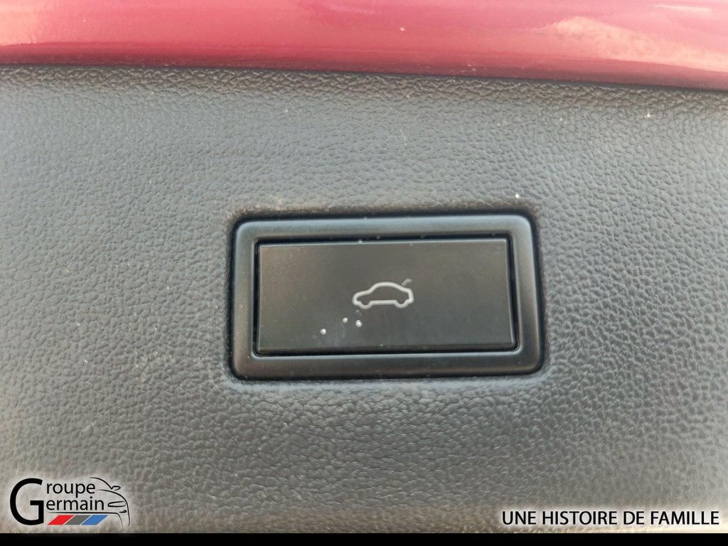 2019 Volkswagen Tiguan in Donnacona, Quebec - 28 - w1024h768px