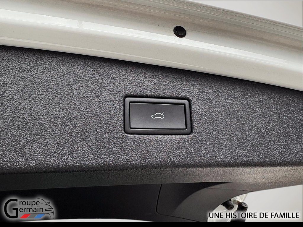 2022 Volkswagen Tiguan in Donnacona, Quebec - 12 - w1024h768px