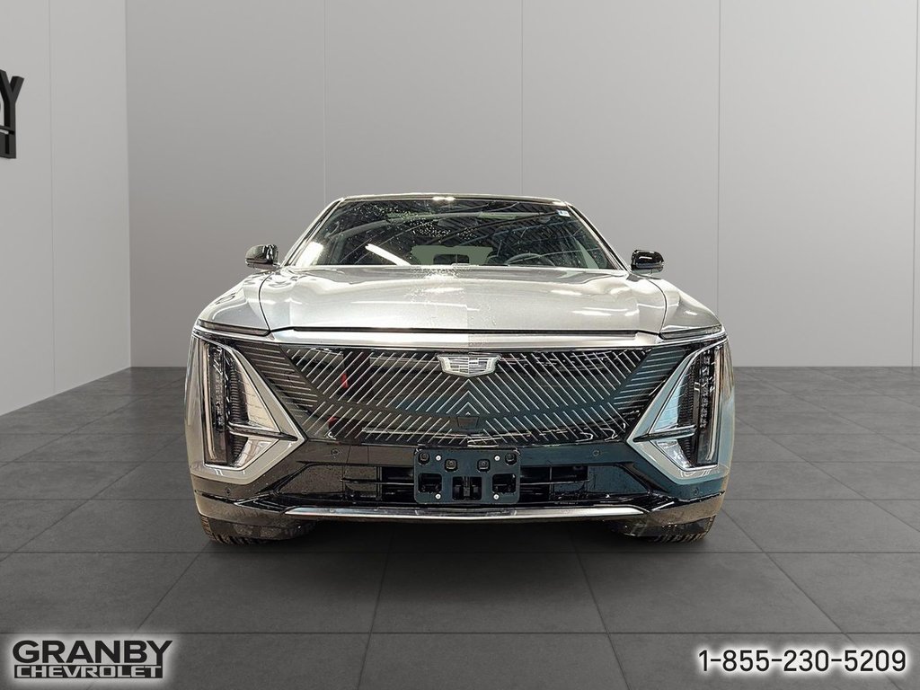 Cadillac LYRIQ  2024 à Granby, Québec - 2 - w1024h768px