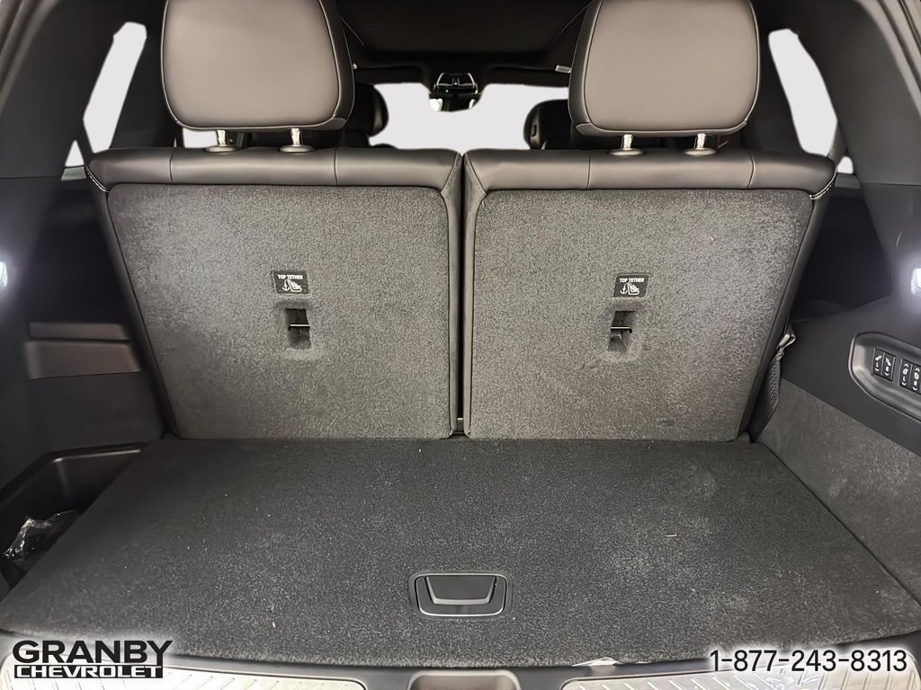 2026 Cadillac VISTIQ in Granby, Quebec - 9 - w1024h768px