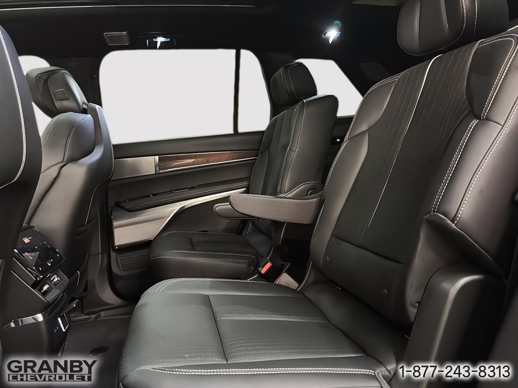 2026 Cadillac VISTIQ in Granby, Quebec - 14 - w1024h768px