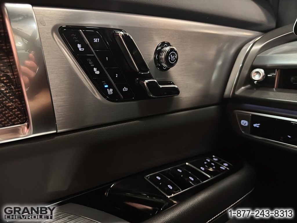 2026 Cadillac VISTIQ in Granby, Quebec - 16 - w1024h768px