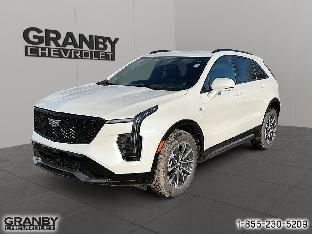 2025 Cadillac XT4 in Granby, Quebec - 1 - w1024h768px