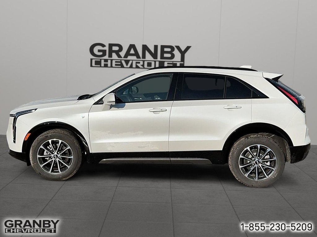 2025 Cadillac XT4 in Granby, Quebec - 8 - w1024h768px