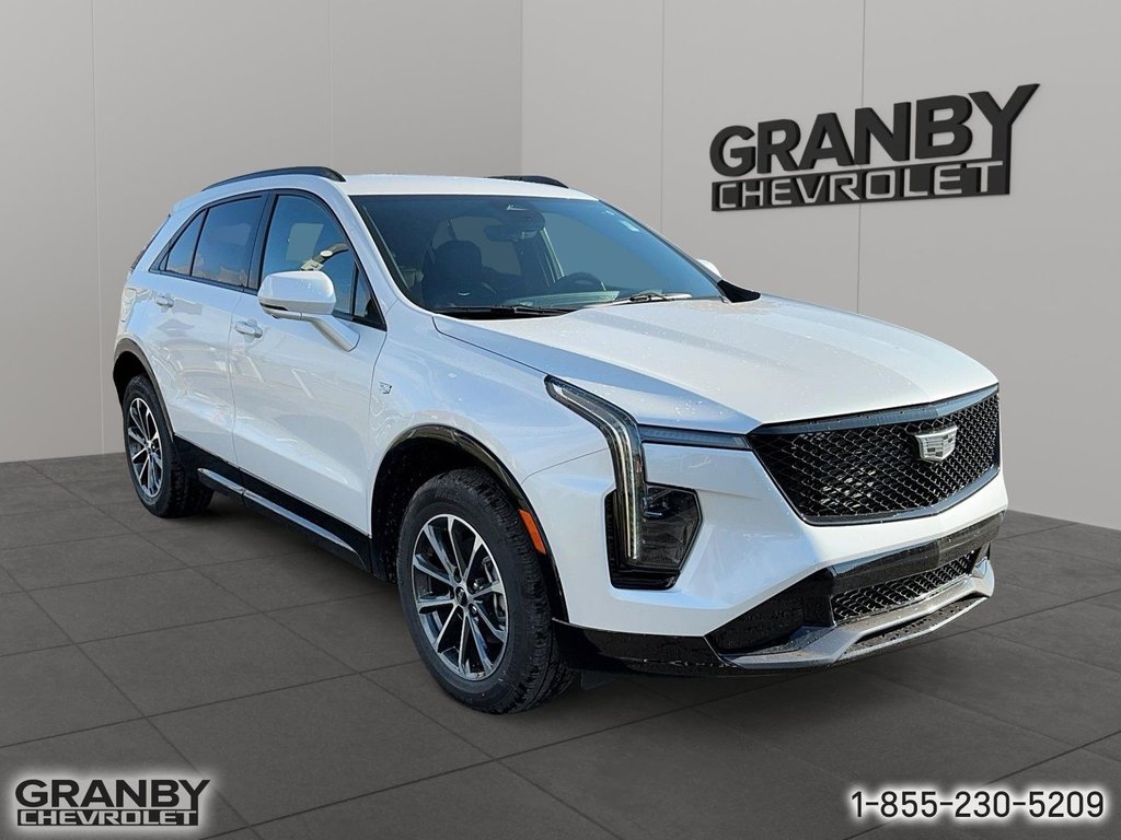 2025 Cadillac XT4 in Granby, Quebec - 3 - w1024h768px