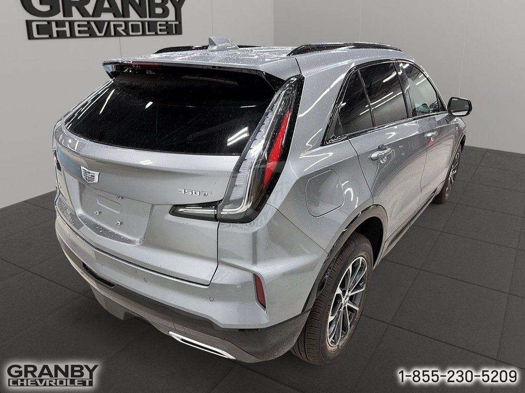 2025 Cadillac XT4 in Granby, Quebec - 5 - w1024h768px